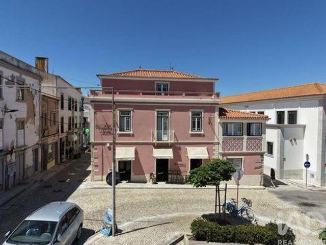 Loja venda em Atouguia da Baleia, Peniche