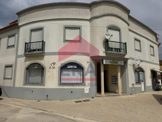 Loja venda em Bufarda, Peniche