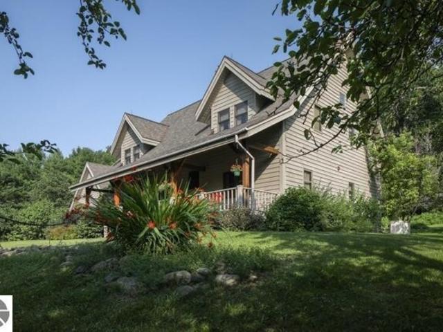 House for sale in Traverse City
