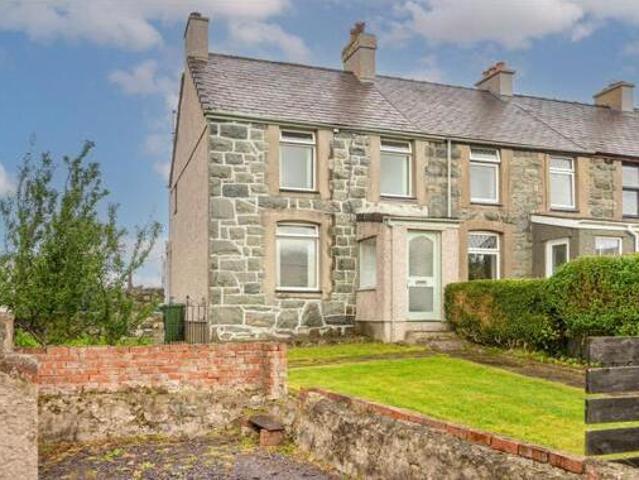 House for sale in Caernarfon, Wales