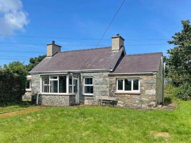 House for sale in Caernarfon, Wales