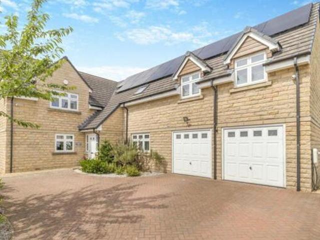 House for sale in Saint George's, South Yorkshire