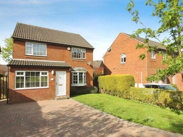 House for sale in Whitkirk, Colton