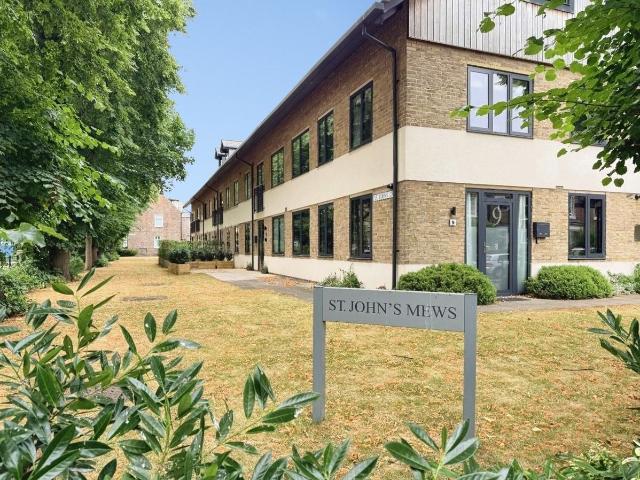 Apartment for rent in The Groves, High Field