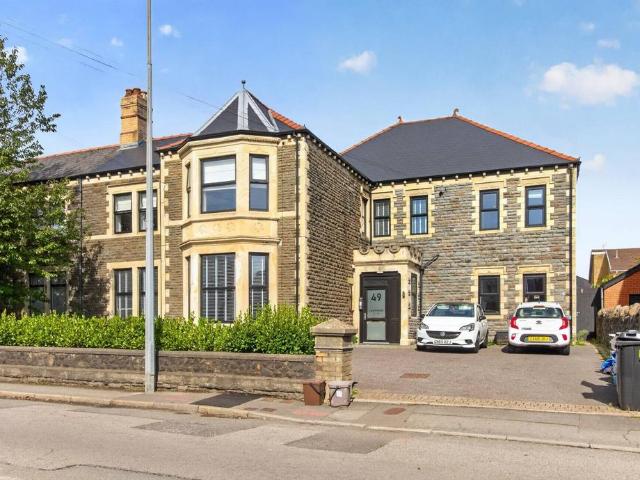 Apartment for rent in Coryton, Cardiff