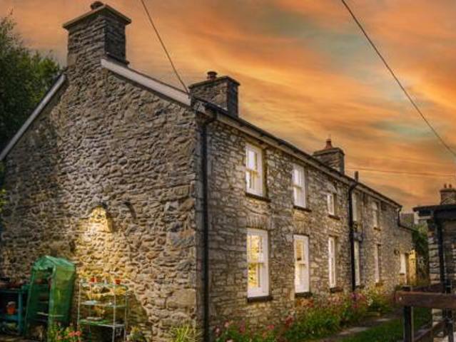 House for sale in Lyons, Greater London