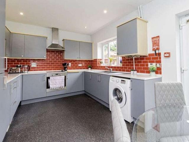 Room for rent in Dromore, Oxfordshire
