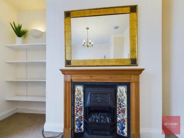 Apartment for rent in Nangreaves, Wales