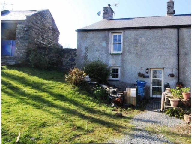 House for rent in Penmorfa, Wales