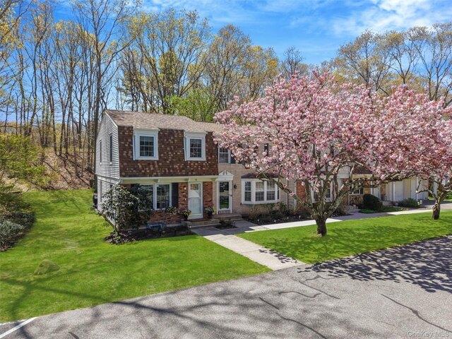 Condo for sale in Centereach, New York