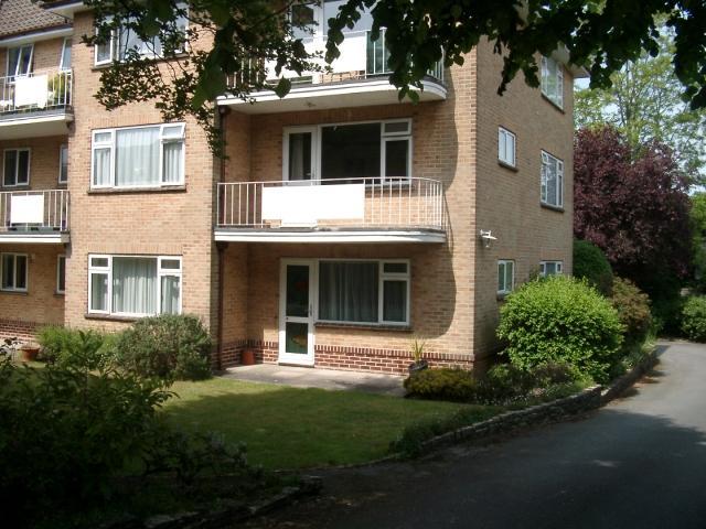 Apartment for rent in Penn Hill, Poole