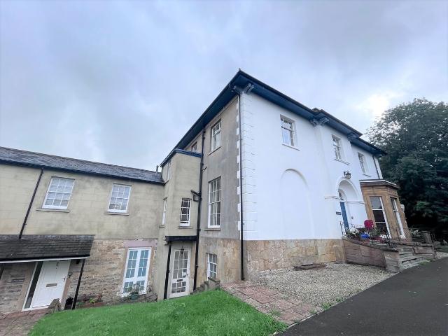 Room for rent in Yeovil, Somerset