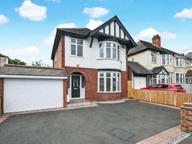 House for sale in Goldthorn Hill, West Midlands