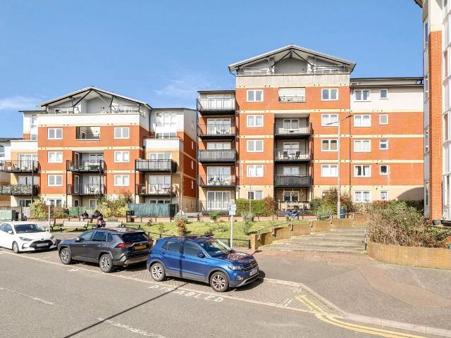 Apartment for rent in Batchworth