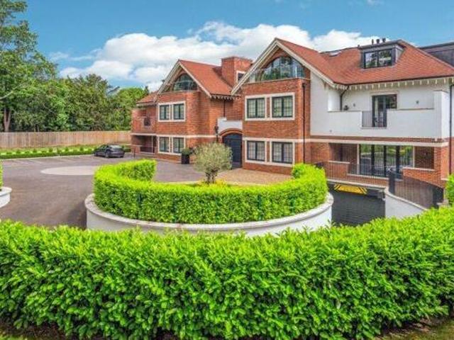 House for sale in Beaconsfield, Penn Bottom