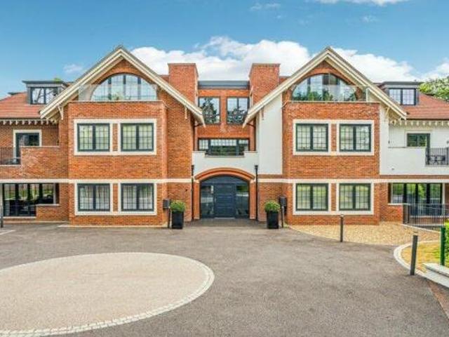 House for sale in Beaconsfield, Penn Bottom