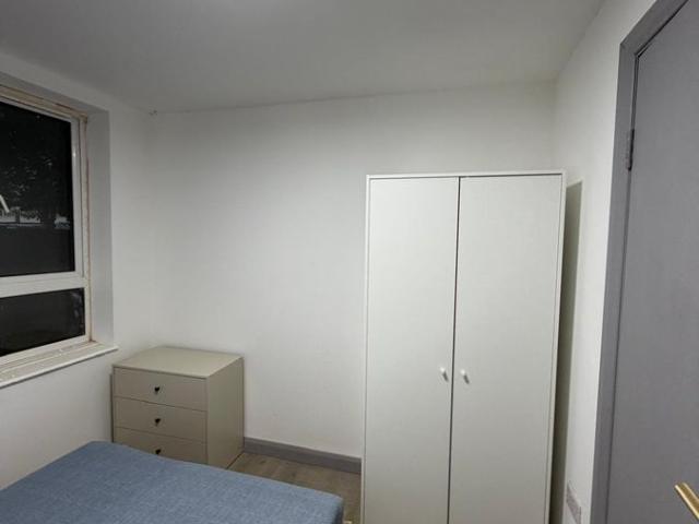 Apartment for rent in Beaconsfield, Knotty Green