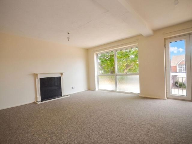Apartment for rent in Beaconsfield, Knotty Green