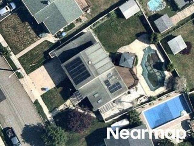 House for sale in Woodbridge Township, Middlesex County