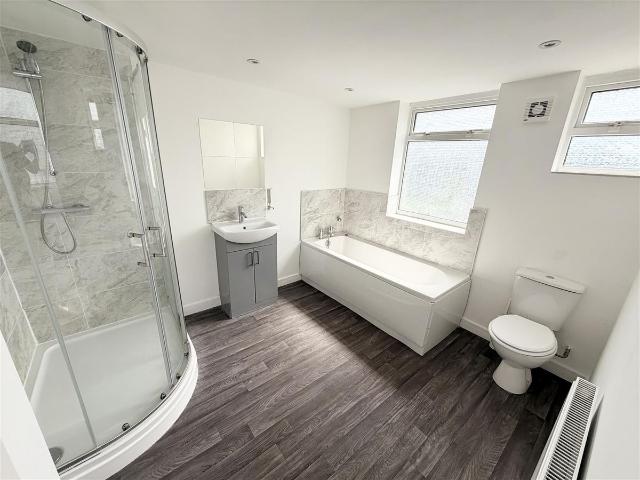 House for rent in Treharris