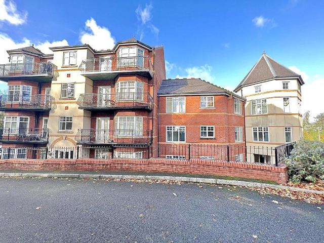 Apartment for rent in Goldthorn Hill, West Midlands