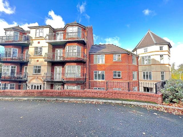 Apartment for rent in Goldthorn Hill, West Midlands