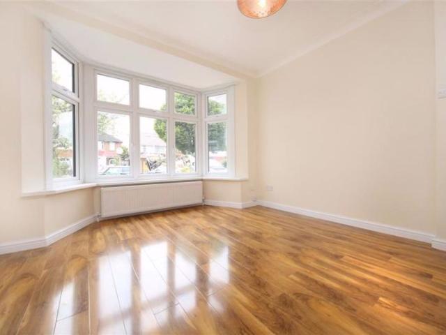 Apartment for rent in Brent Cross, Greater London