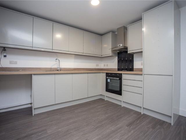 Apartment for rent in Prestbury, Golden Valley