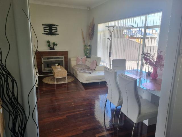 Room for rent in Horseshoe Creek, South Australia