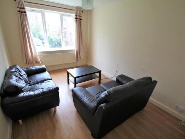 House for rent in Woodhouse, West Yorkshire