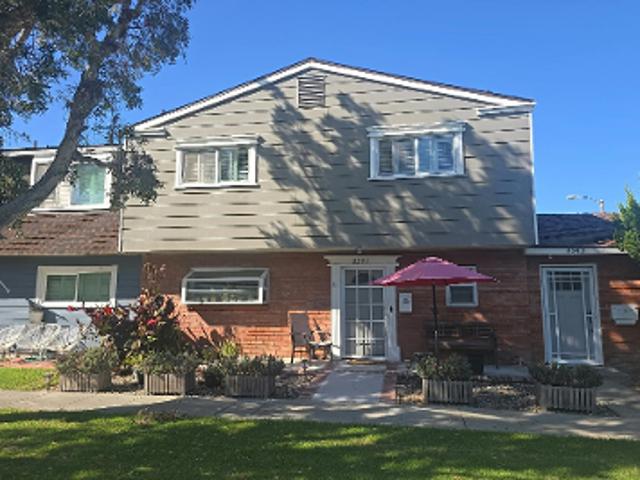 House for sale in Huntington Beach, California