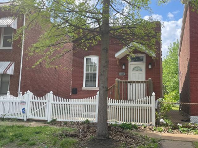 House for sale in Saint Louis, Missouri