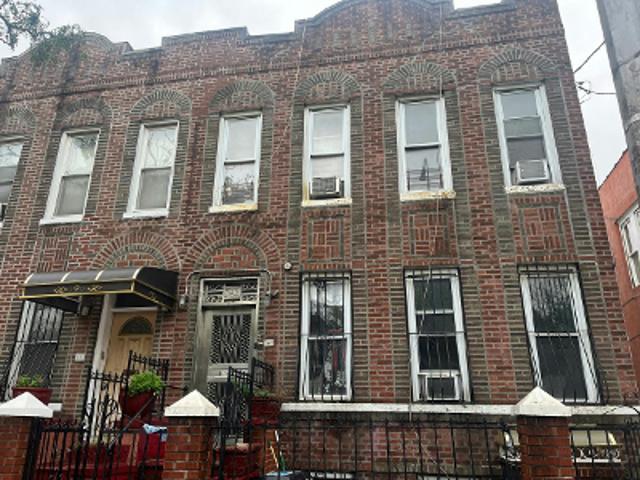 House for sale in Arverne, New York