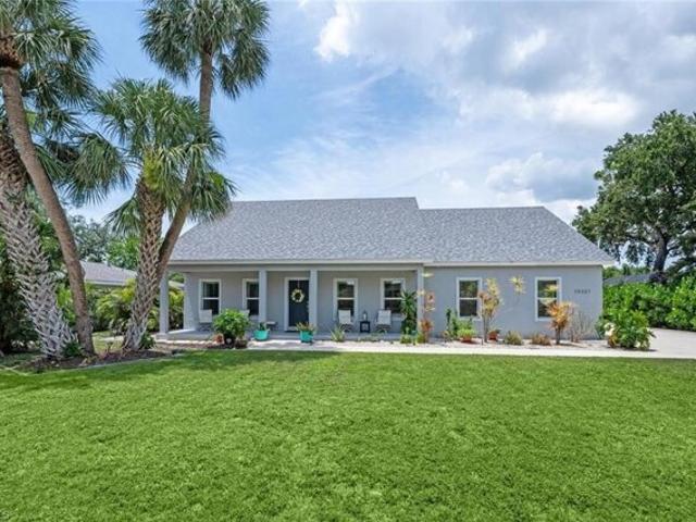 House for sale in Bonita Springs