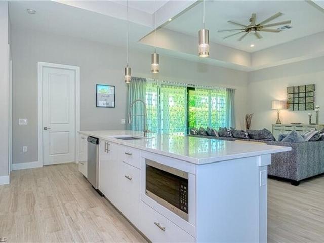 House for sale in Bonita Springs