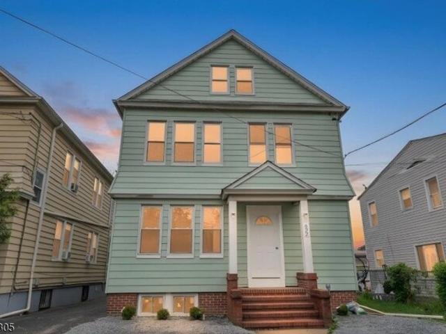 House for sale in Crane Square, Elizabeth