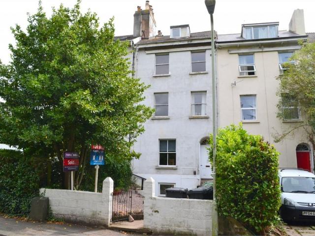 Apartment for rent in Watergate, Devon