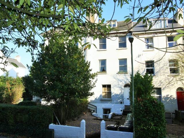 Apartment for rent in Watergate, Devon