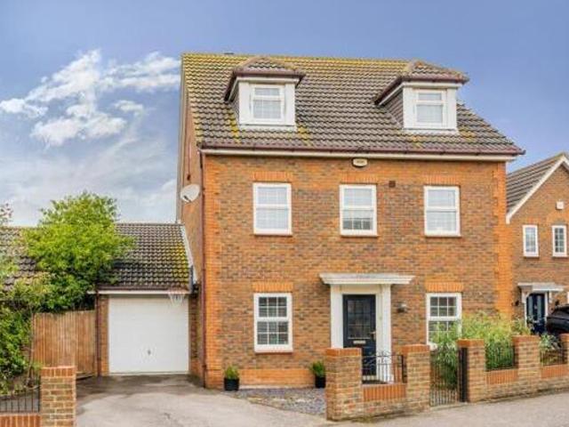 House for sale in Lyons, Greater London