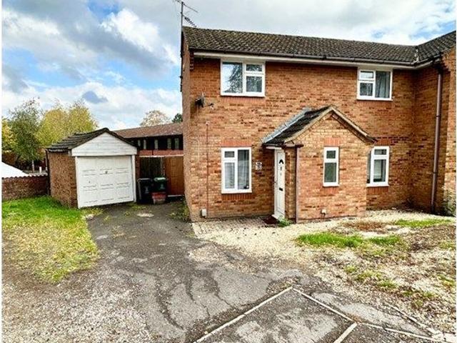 House for rent in Haydon End