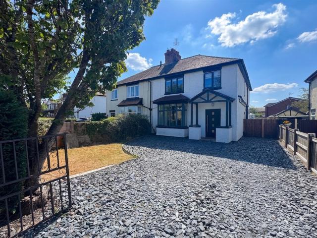 House for rent in Lostock Green, Cheshire