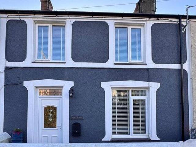 House for sale in Pwllheli, Gwynedd