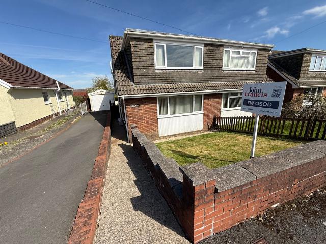 Apartment for rent in Clase, Swansea