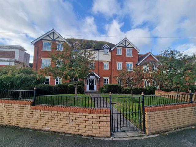 Apartment for rent in Rhos-on-Sea, Colwyn Bay