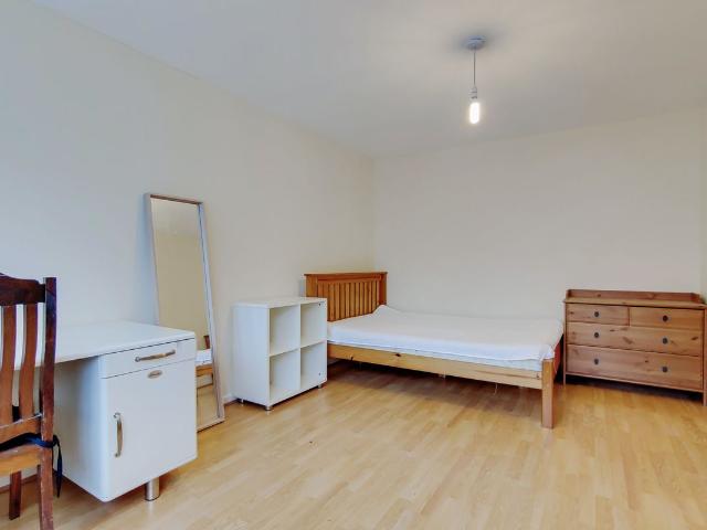House for rent in Surbiton, Greater London