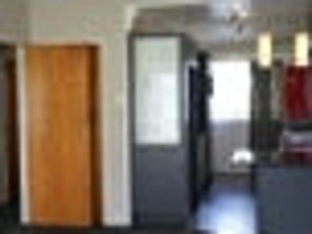 Apartment for rent in Penrose, Oroua County