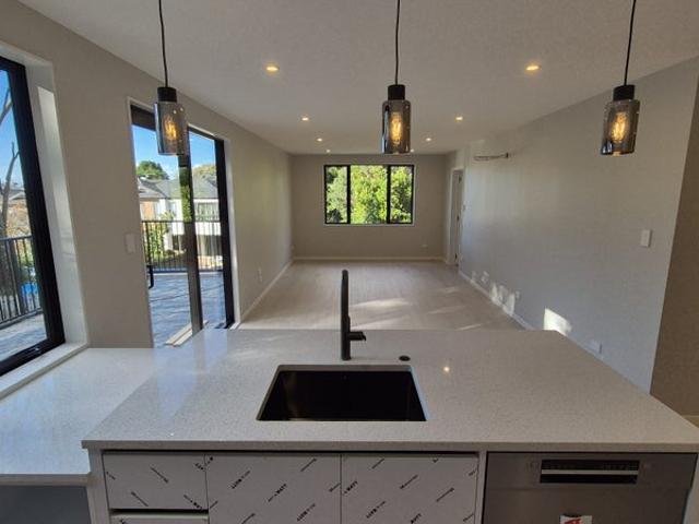 Apartment for rent in Penrose