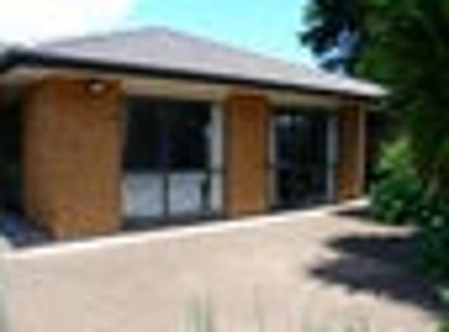 House for rent in Penrose, Oroua County