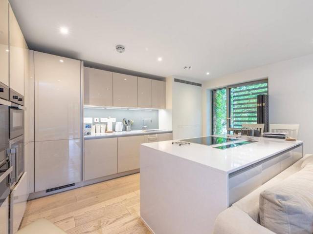 House for rent in West Hampstead, Greater London