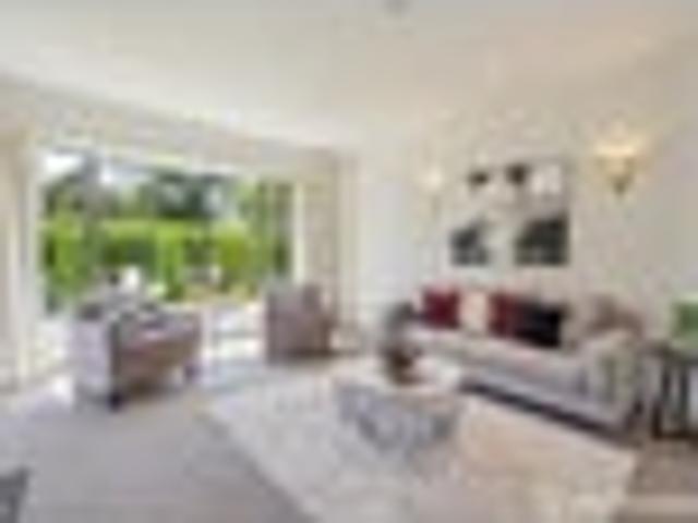 House for sale in Days Bay, Wellington